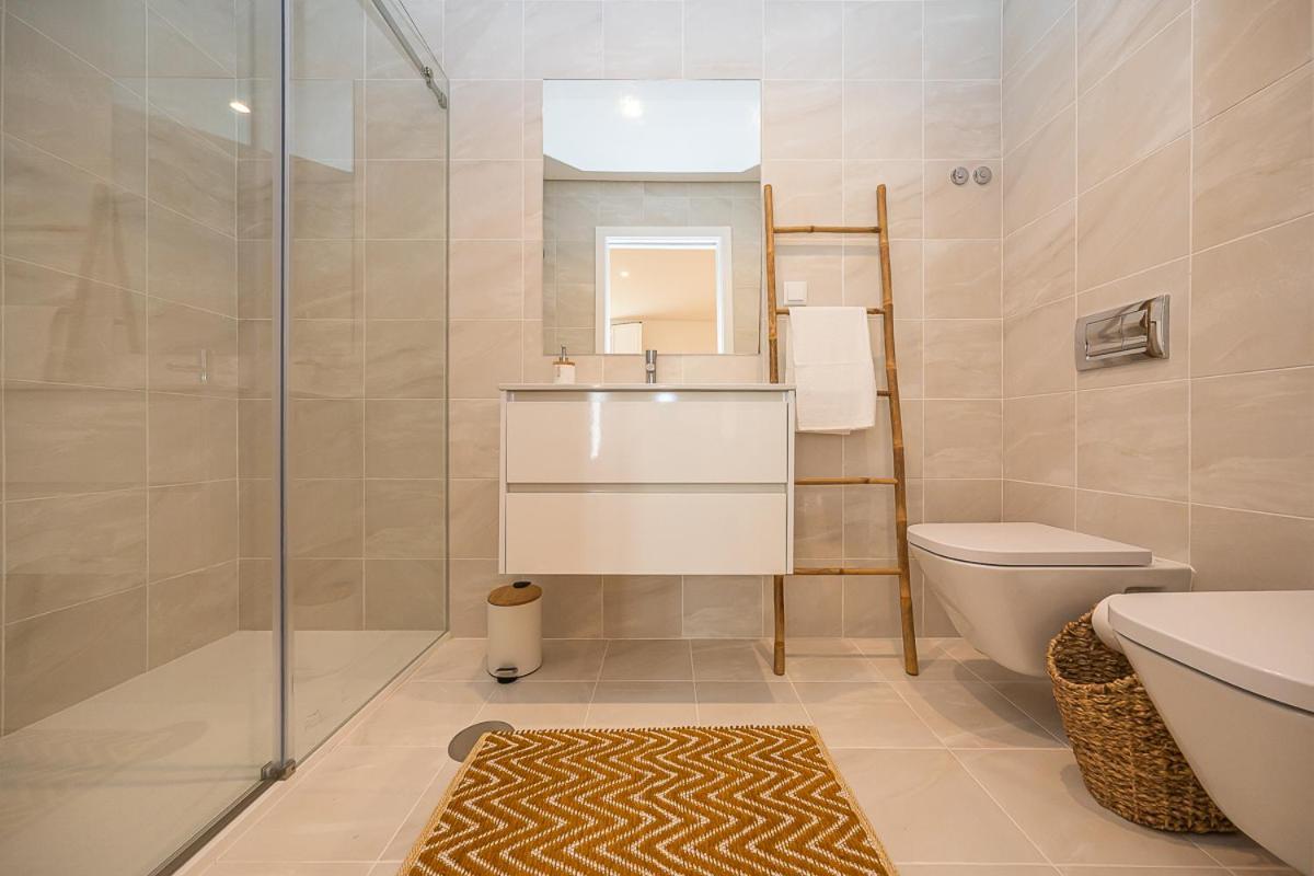 Apartamento Situado Na Zona Costeira Da Cidade 세투발 외부 사진